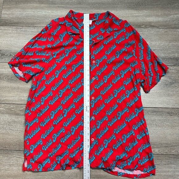 WALT DISNEY WORLD PARKS Men's XL Red Retro Spell Out Script Hawaiian Camp Shirt - Picture 6 of 6